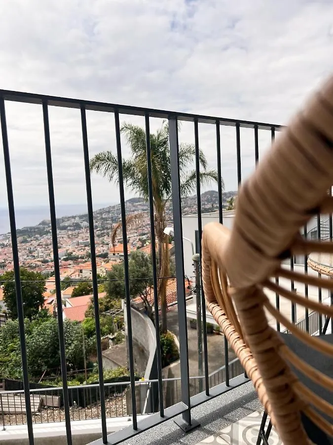 Dona I Apartments At Botanical Garden Funchal