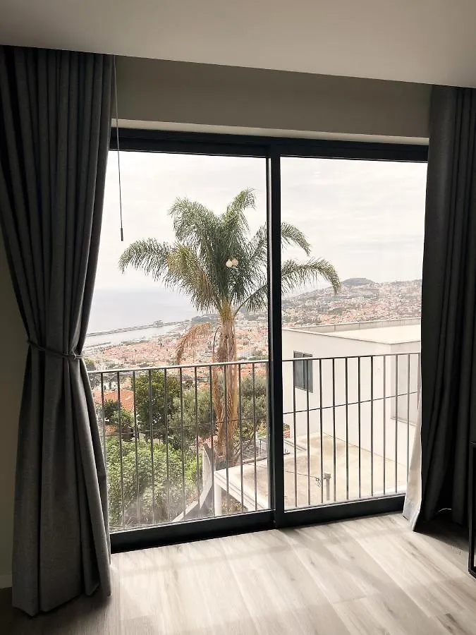 Dona I Apartments At Botanical Garden Funchal