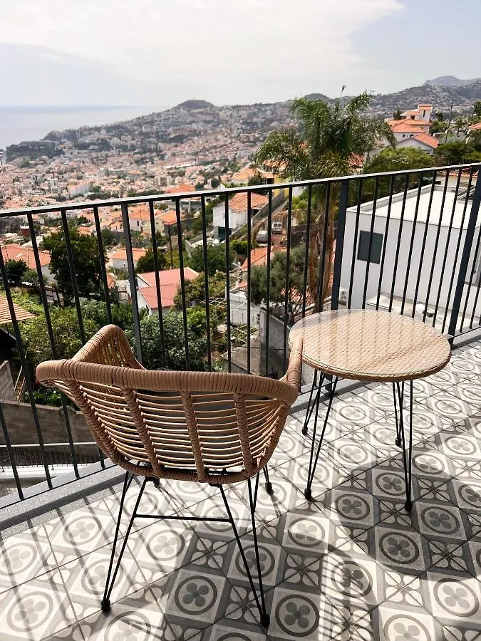 Dona I Apartments At Botanical Garden Funchal