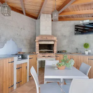  Holiday home 3b Heated Pool Barbecue Games